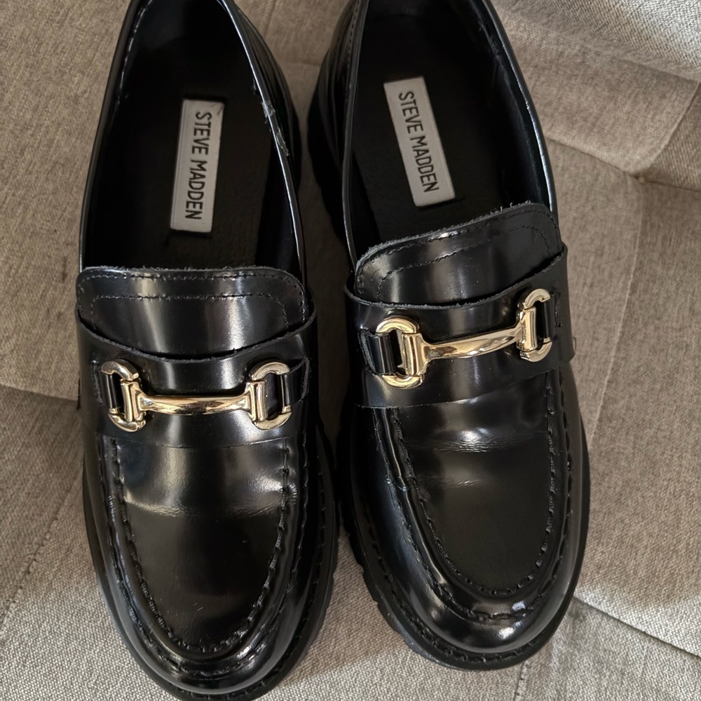 Steve Madden Black Loafers with Metallic Detail